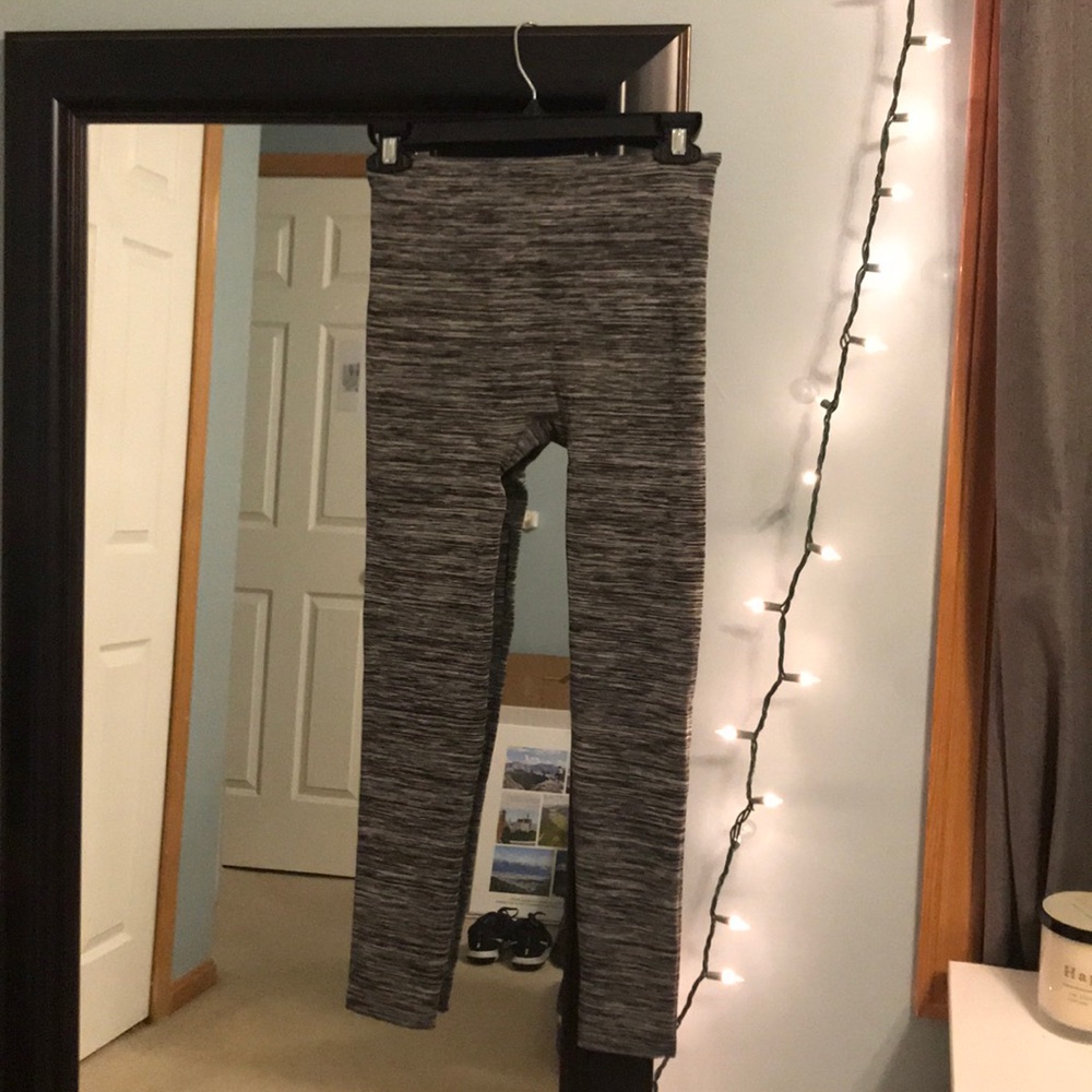Black and grey leggings